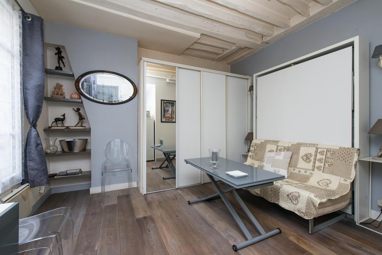 Modern Montorgueil Studio