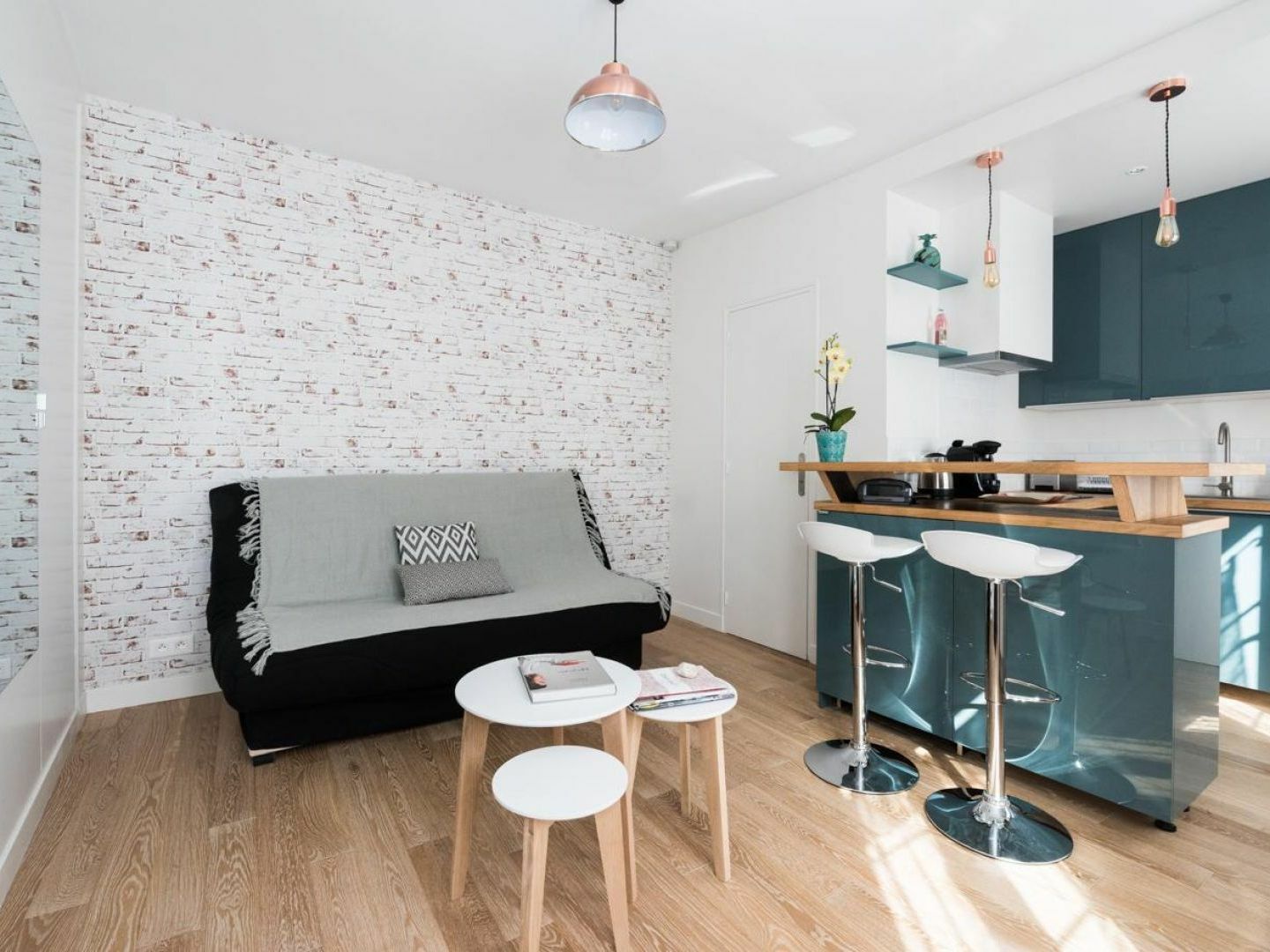 Modern Montorgueil Studio *